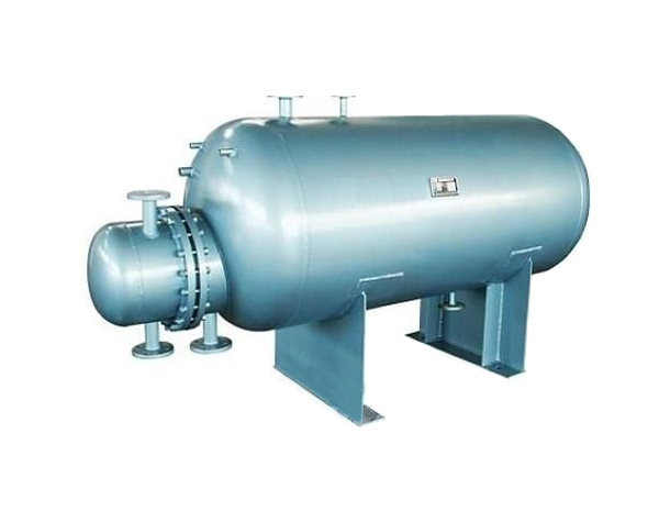 <b>容積式換熱器是利用冷、熱流體交替流經(jīng)蓄熱室中的蓄熱體（填料）表面，從而進(jìn)行熱量交換的換熱器，間壁容積式換熱器的冷、熱流體被固體間壁隔開，并通過間壁進(jìn)行熱量交換的換熱器，因此又稱表面式換熱器。</b>